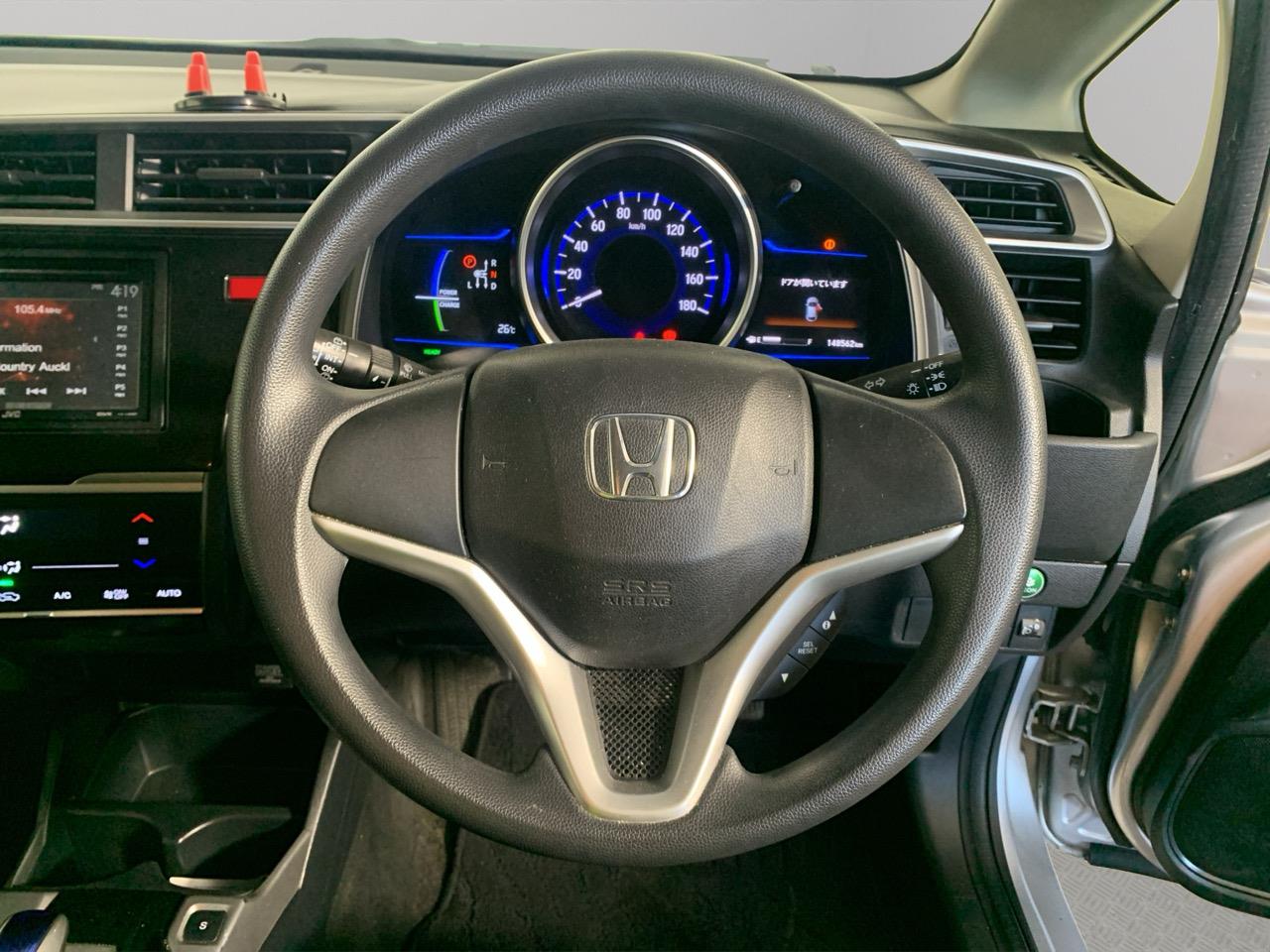 2015 Honda Fit Jazz Hybrid New Shape Hatchback REVERSING CAMERA + PUSH BUTTON START