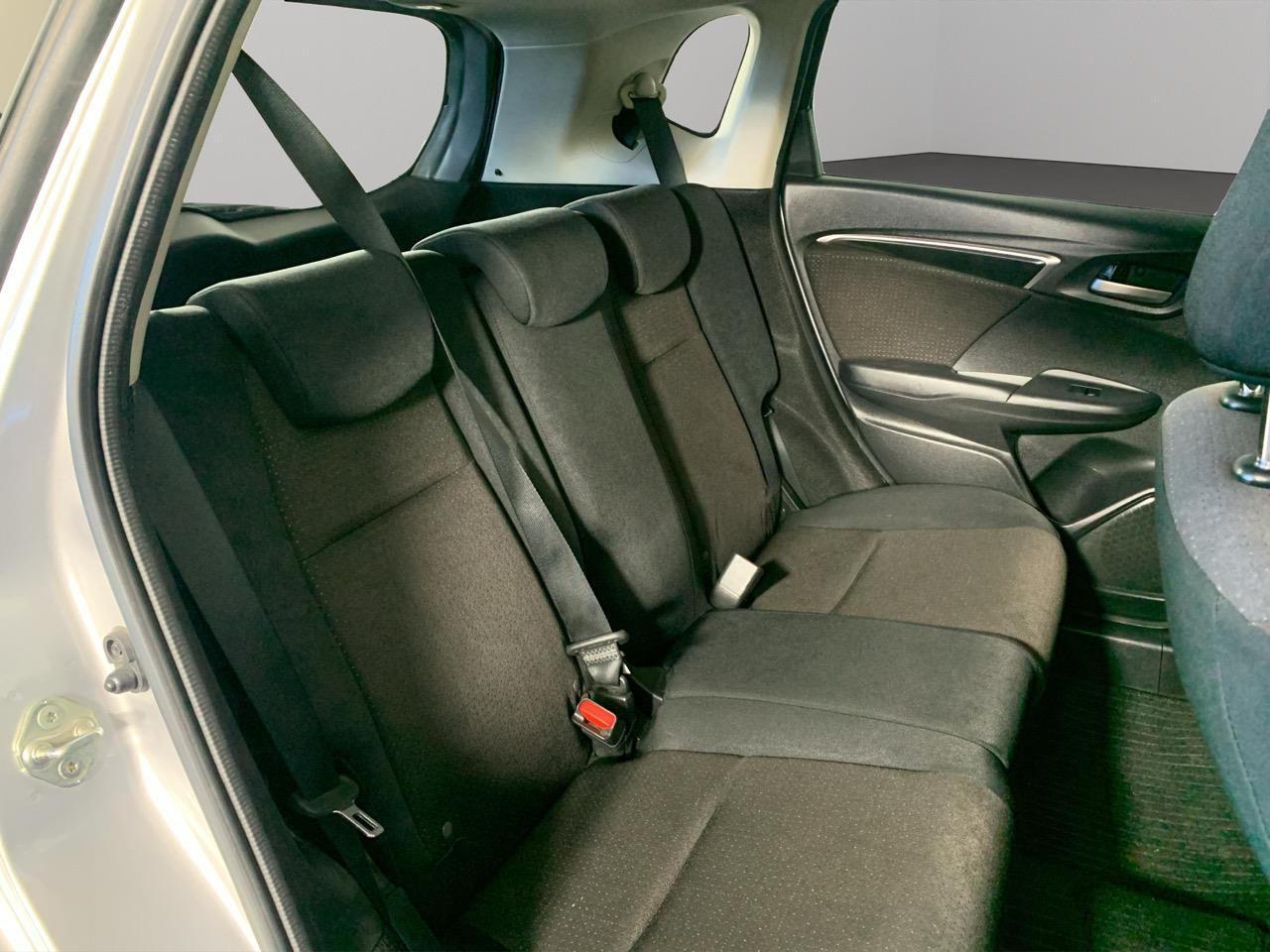 2015 Honda Fit Jazz Hybrid New Shape Hatchback REVERSING CAMERA + PUSH BUTTON START