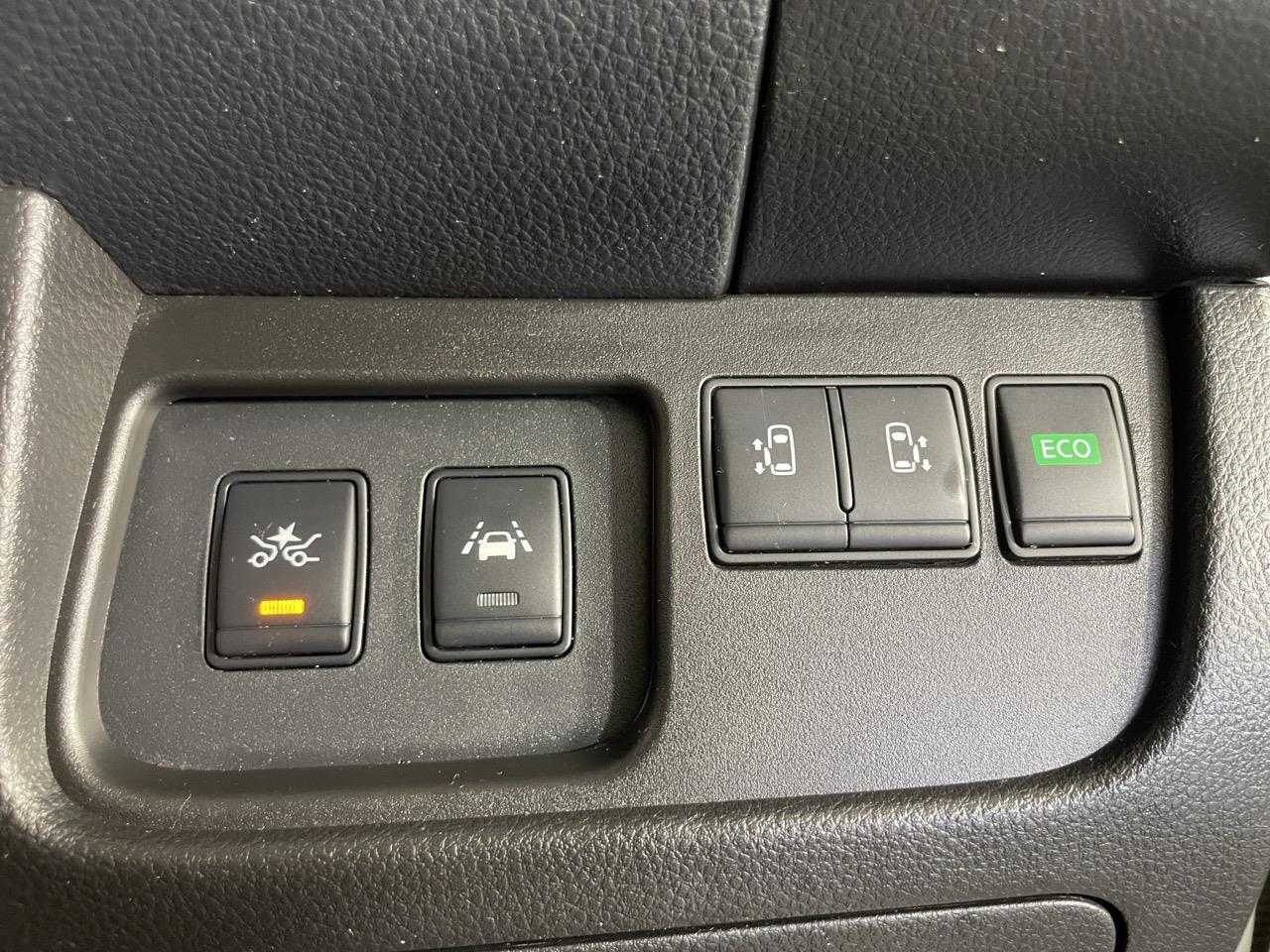 2014 Nissan Serena Hybrid 20X V SELECTION SAFETY S People Mover 360 DEGREE CAMERA + PARKING SENSORS