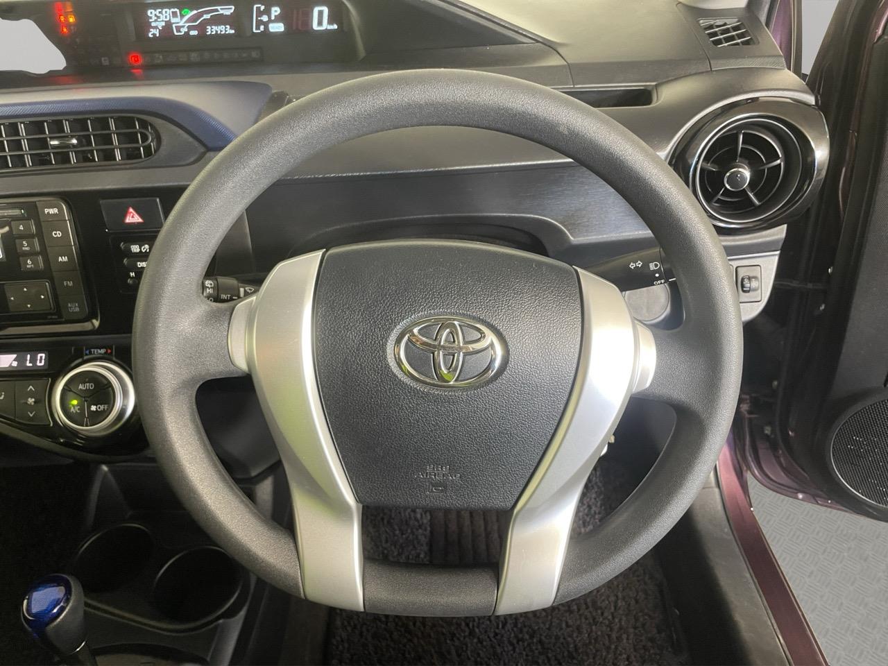 2015 Toyota Aqua Facelift Model S Hatchback LOW KM + HEATED SEAT + GREAT FUEL EFFICIENCY