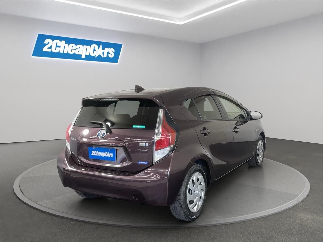 2015 Toyota Aqua Facelift Model S Hatchback LOW KM + HEATED SEAT + GREAT FUEL EFFICIENCY