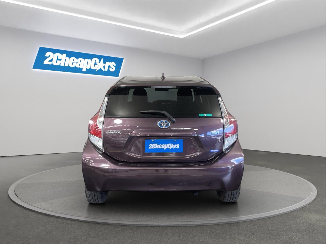 2015 Toyota Aqua Facelift Model S Hatchback LOW KM + HEATED SEAT + GREAT FUEL EFFICIENCY