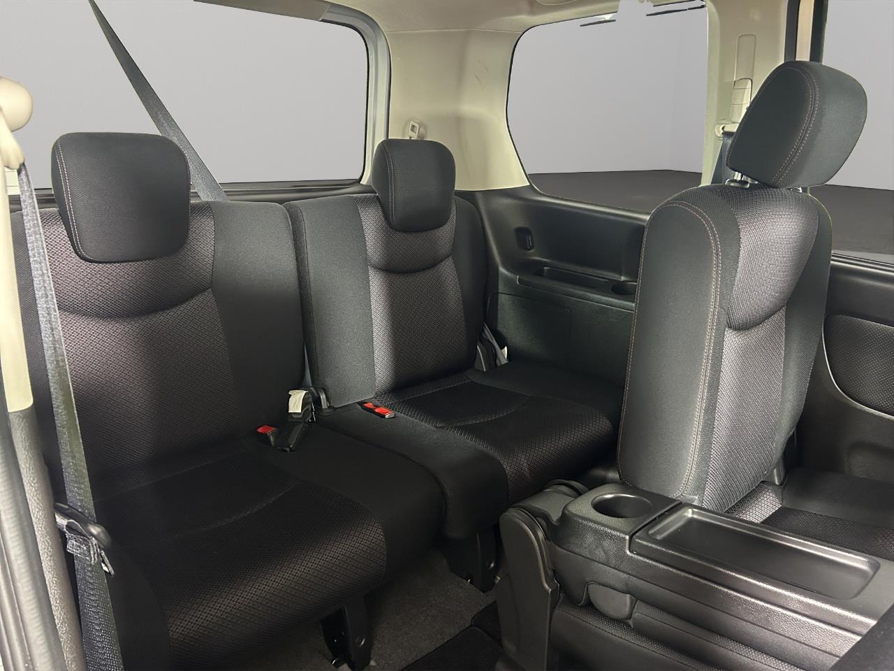 2013 Nissan Serena Hybrid Highway Star People Mover POWER SLIDING DOOR + REVERSING CAMERA + ALLOYS