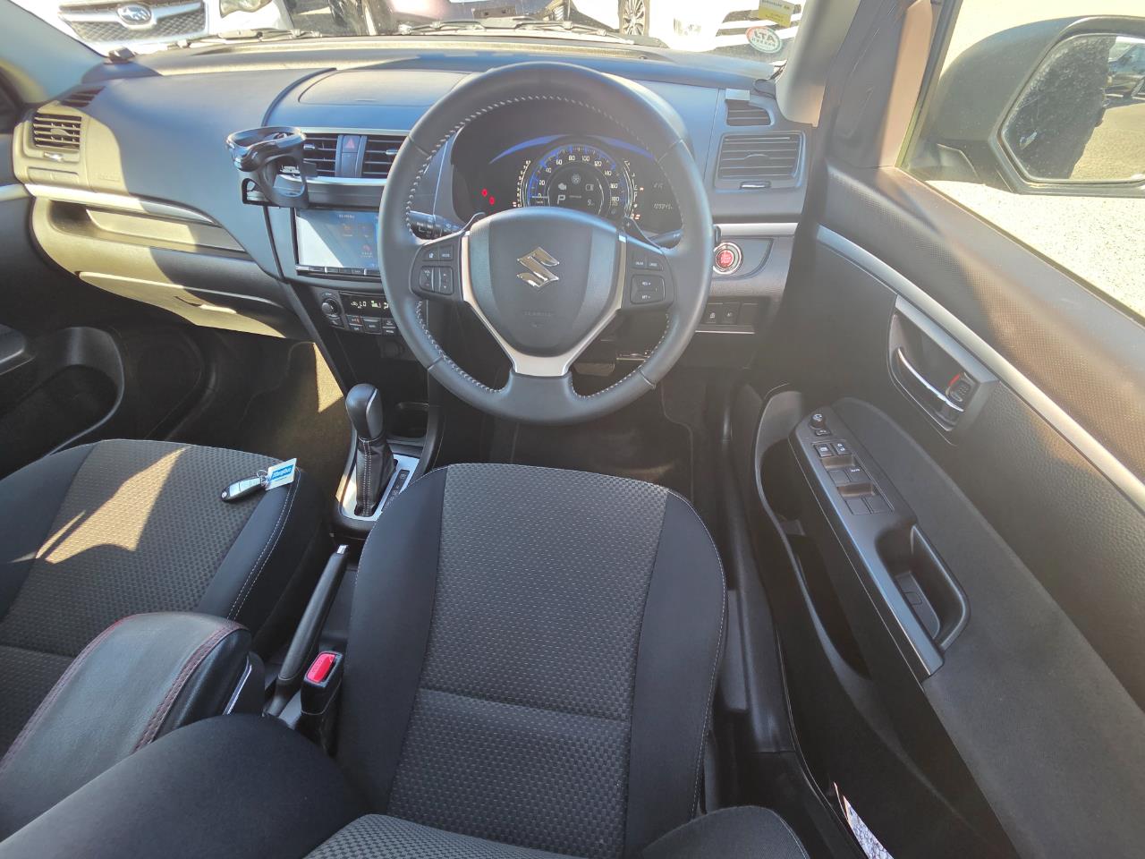 2015 Suzuki Swift RS-DJE Hatchback REVERSING CAMERA + PADDLE SHIFT + CRUISE CONTROL