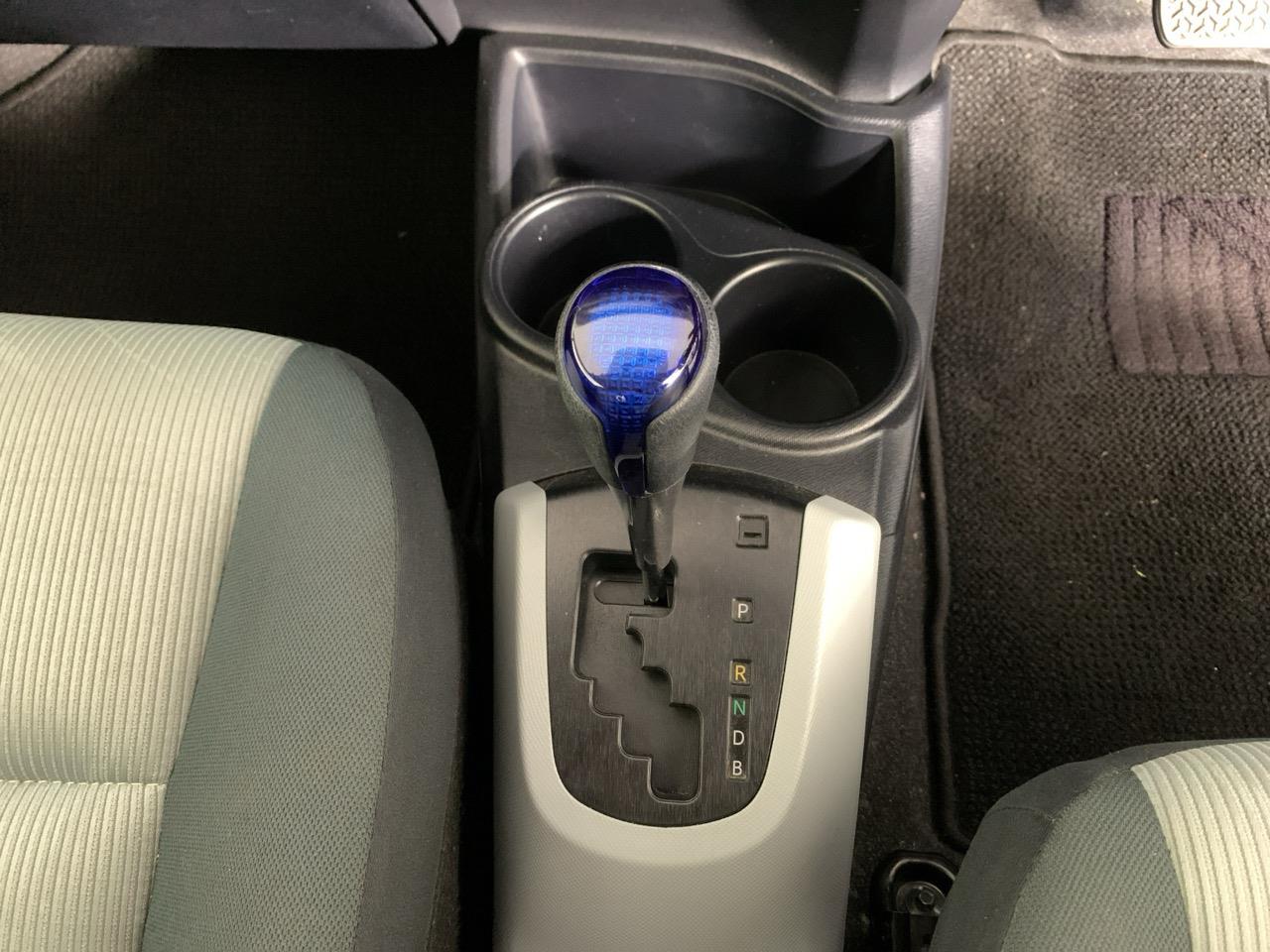 2014 Toyota Aqua S Hatchback HEATED SEATS + PUSH BUTTON START + AUTO LIGHTS