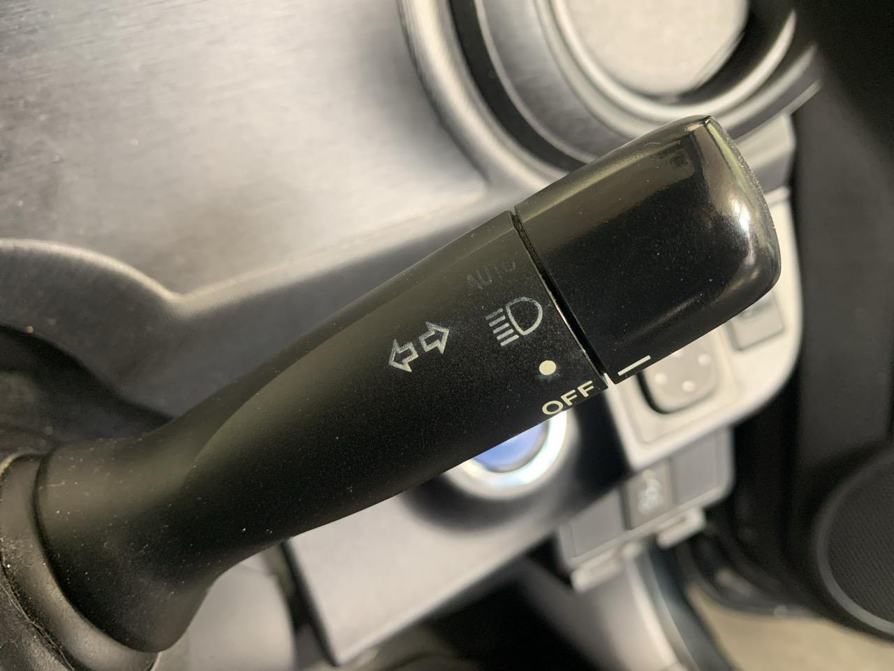 2014 Toyota Aqua S Hatchback HEATED SEATS + PUSH BUTTON START + AUTO LIGHTS