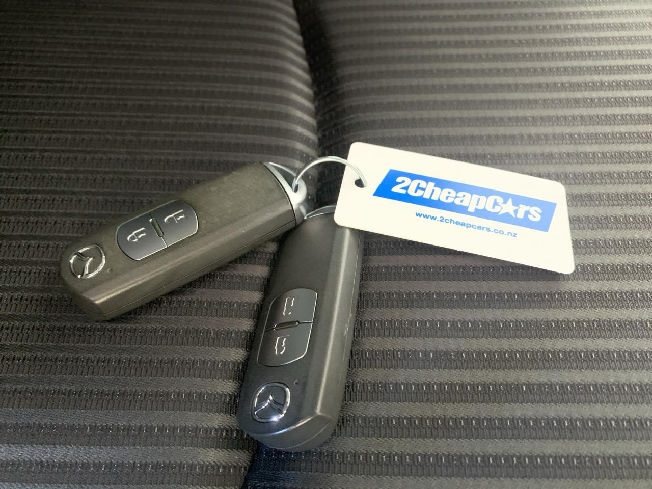 2014 Mazda Axela 3 2.0L Sport Late Shape Hatchback CRUISE CONTROL + REVERSING CAMERA