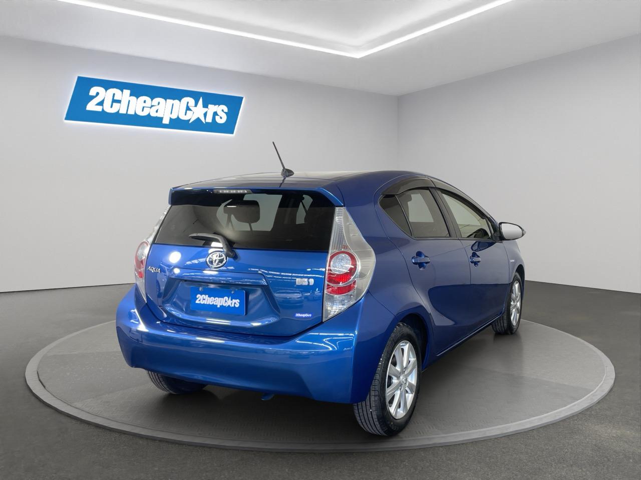 2014 Toyota Aqua G Hatchback HEATED SEATS + REVERSING CAMERA + AUTO LIGHT