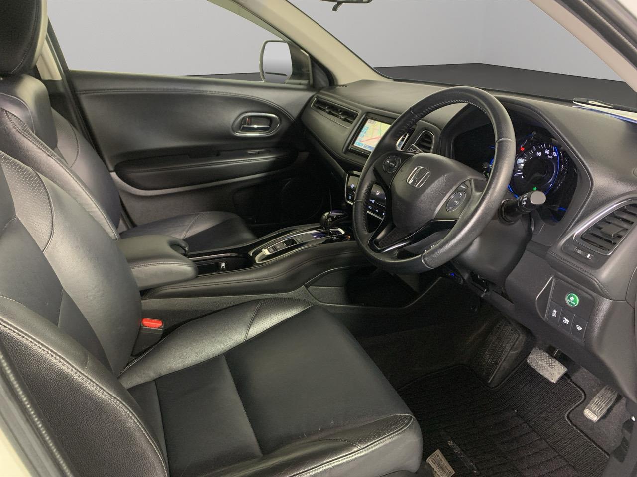 2015 Honda Vezel HYBRID X AWD RV/SUV AWD + REVERSING CAMERA + HEATED SEATS