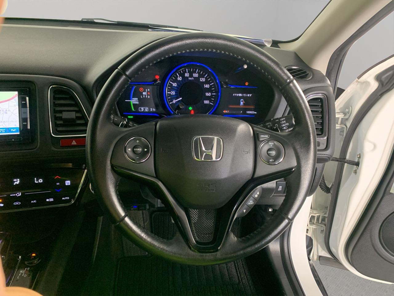 2015 Honda Vezel HYBRID X AWD RV/SUV AWD + REVERSING CAMERA + HEATED SEATS