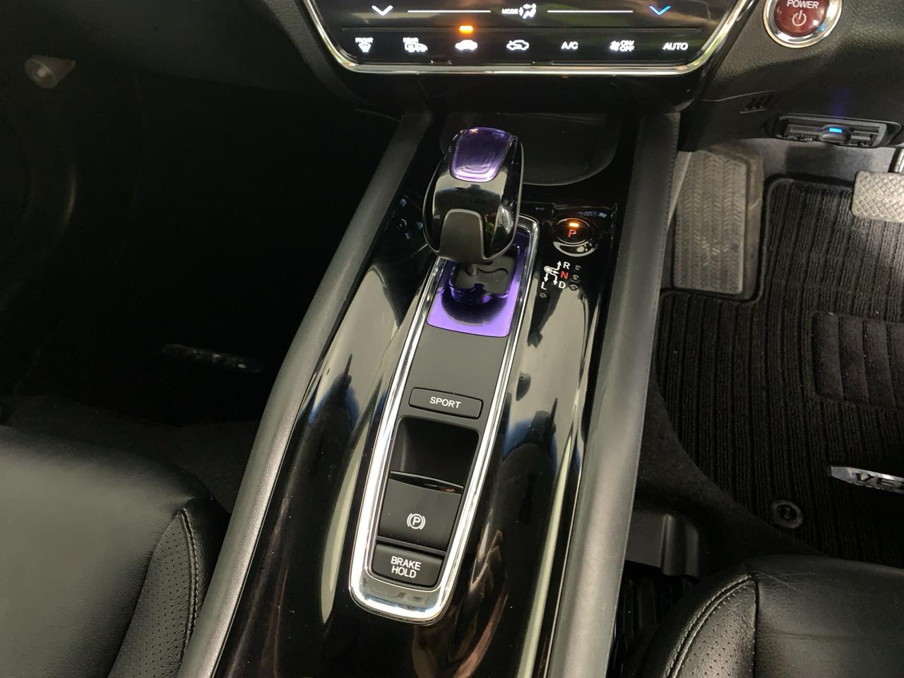 2015 Honda Vezel HYBRID X AWD RV/SUV AWD + REVERSING CAMERA + HEATED SEATS