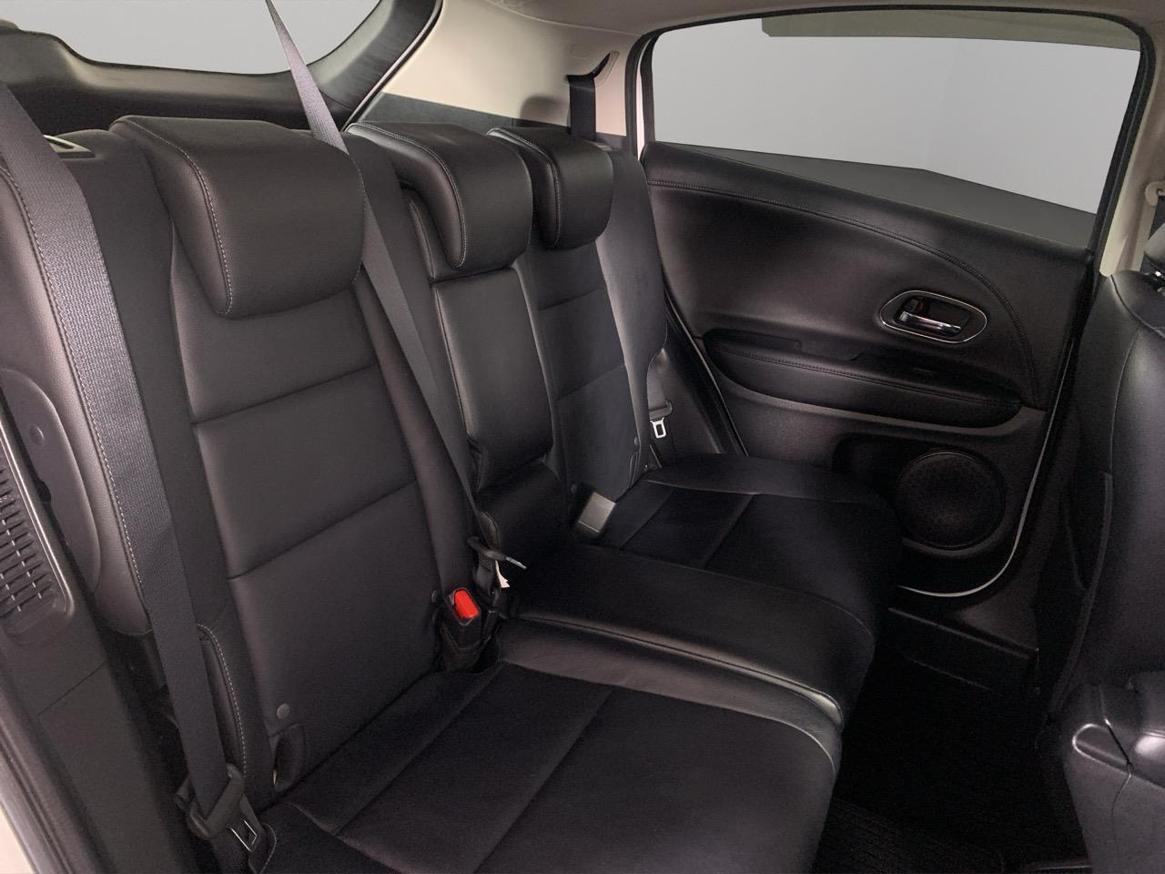 2015 Honda Vezel HYBRID X AWD RV/SUV AWD + REVERSING CAMERA + HEATED SEATS