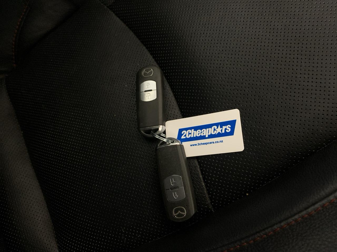 2014 Mazda Axela 3 Late Shape 2.0 Hatchback CRUISE CONTROL + HEATED SEATS