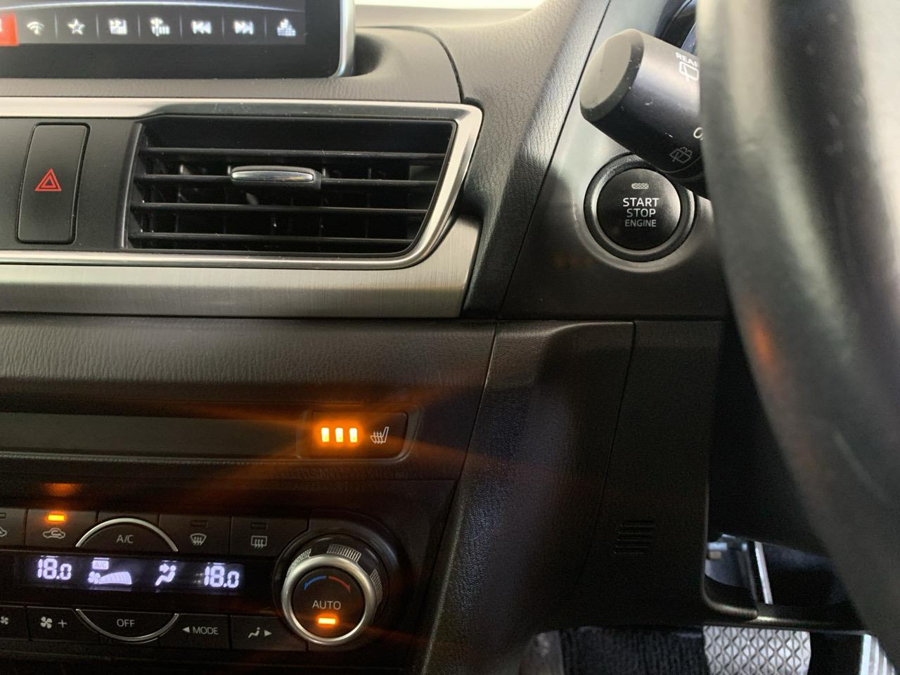 2014 Mazda Axela 3 Late Shape 2.0 Hatchback CRUISE CONTROL + HEATED SEATS