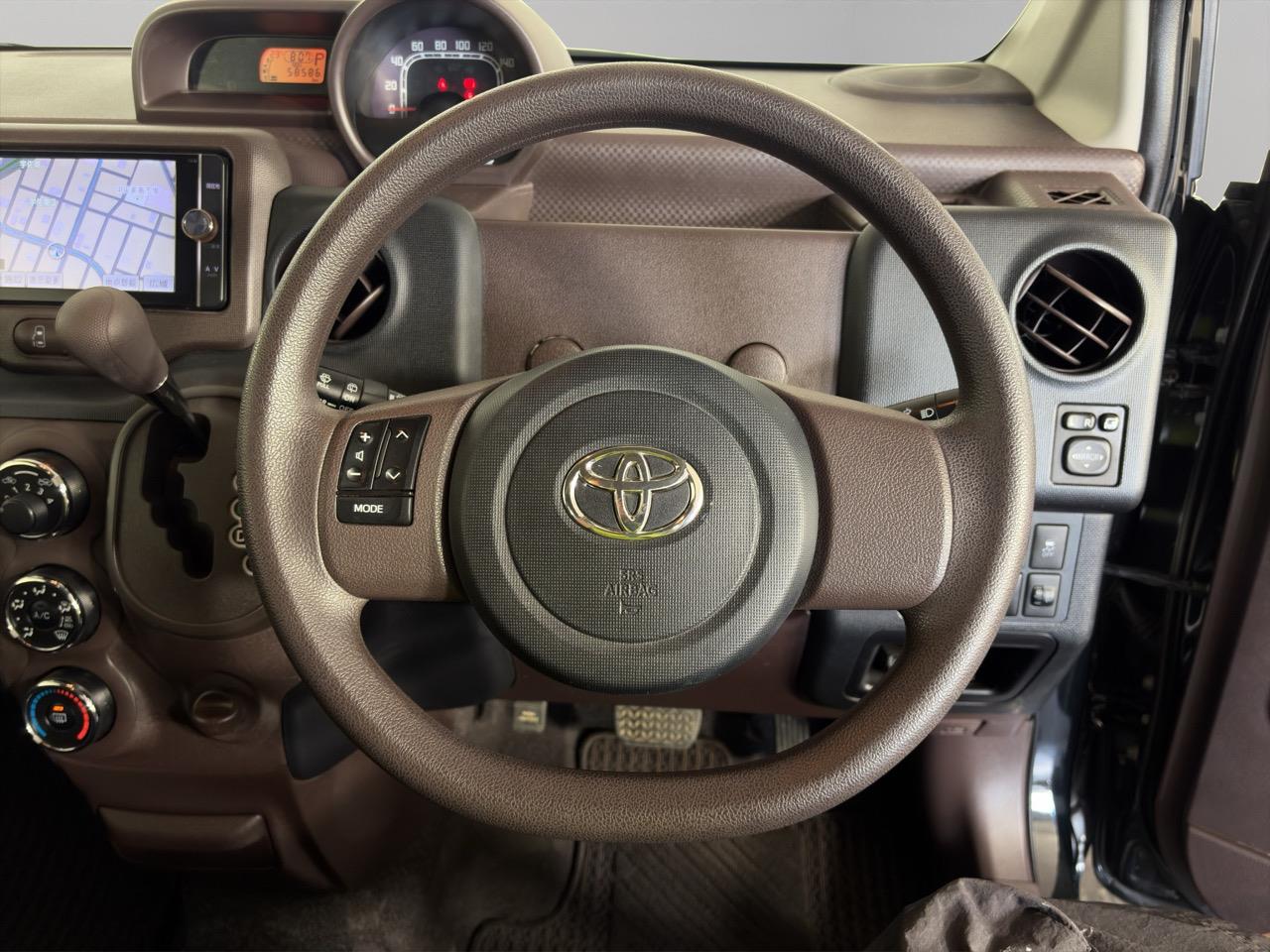 2013 Toyota SPADE F Hatchback POWER SLIDING DOOR + REVERSING CAMERA + SMART KEY