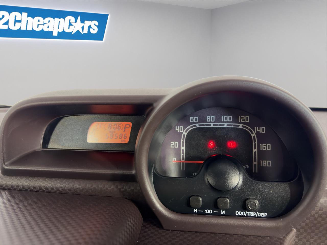 2013 Toyota SPADE F Hatchback POWER SLIDING DOOR + REVERSING CAMERA + SMART KEY