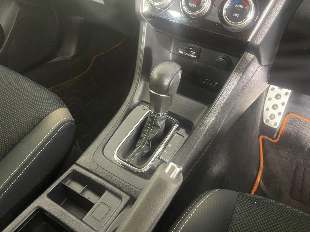 2015 Subaru XV 2.0i-L EYESIGHT 4WD RV/SUV AWD + EYE SIGHT SYSTEM + REVERSING CAMERA