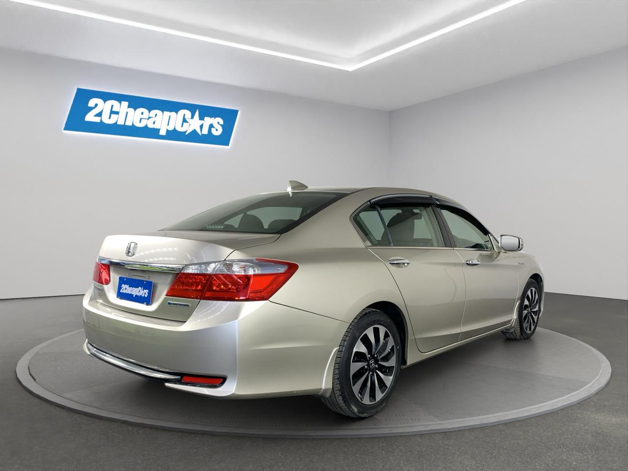 2013 Honda Accord HYBRID LX Sedan CRUISE CONTROL + POWER ADJUSTMENT SEATS