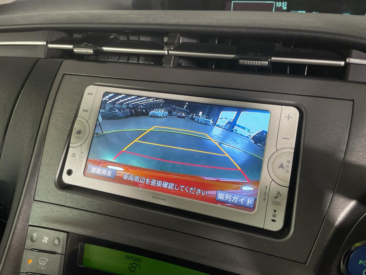 2012 Toyota Prius S Hatchback REVERSING CAMERA + AUTO LIGHTS + PUSH BUTTON START