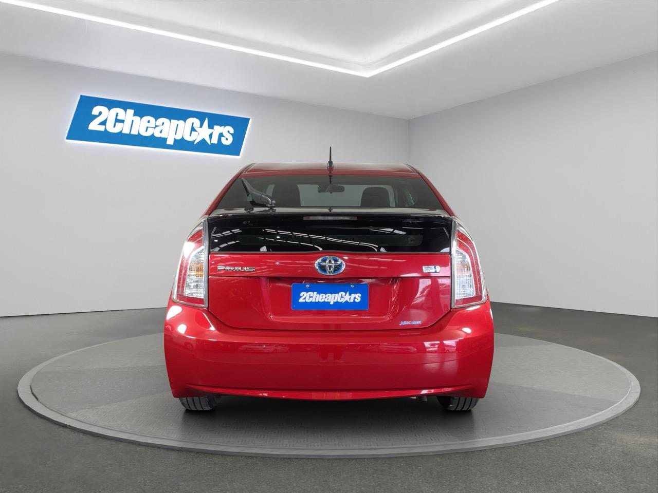 2012 Toyota Prius S Hatchback REVERSING CAMERA + AUTO LIGHTS + PUSH BUTTON START