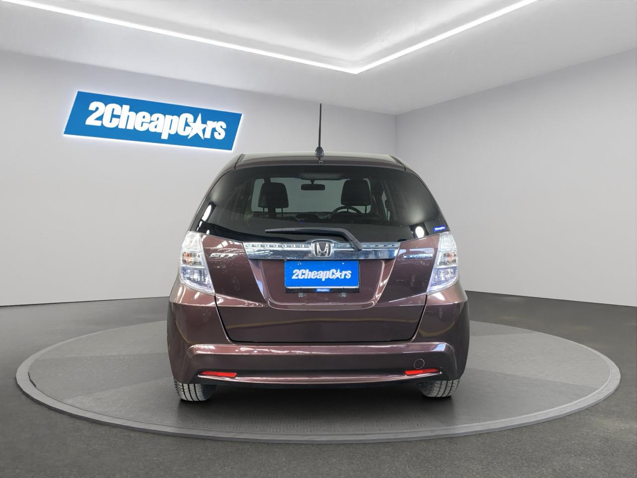 2013 Honda Fit Jazz hybrid Hatchback CRUISE CONTROL + HEATED SEATS +  REVERSING CAMERA