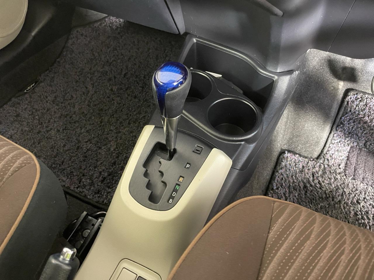 2013 Toyota Aqua S Hatchback REVERSING CAMERA + AUTO LIGHTS + PUSH BUTTON START