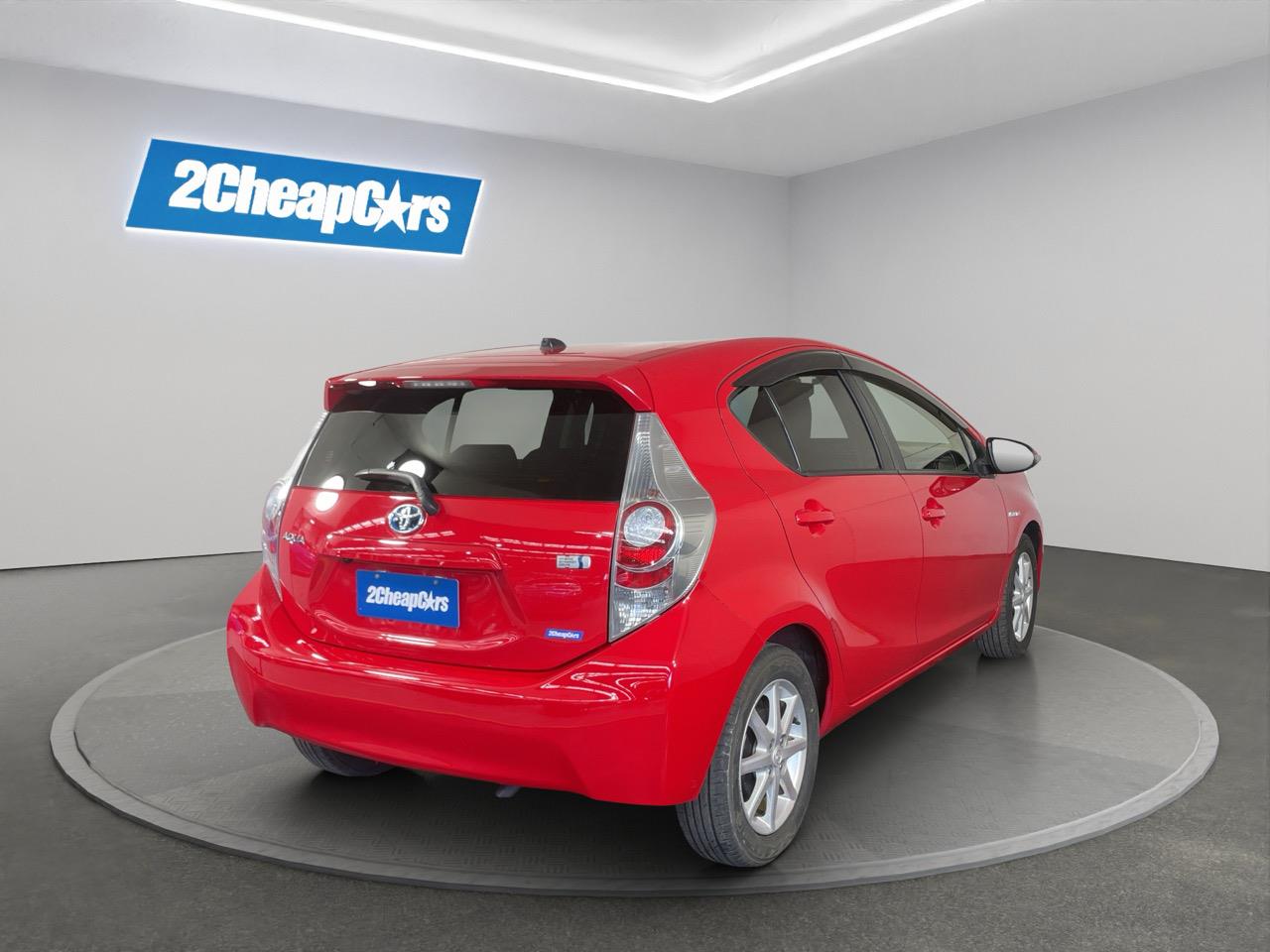 2013 Toyota Aqua S Hatchback REVERSING CAMERA + AUTO LIGHTS + PUSH BUTTON START