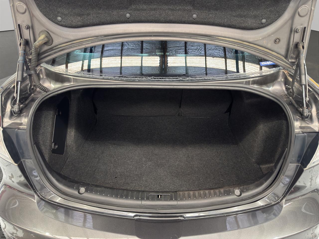 2009 Mazda Axela 3 1.5S Sedan LOW PRICE + CRUISE CONTROL