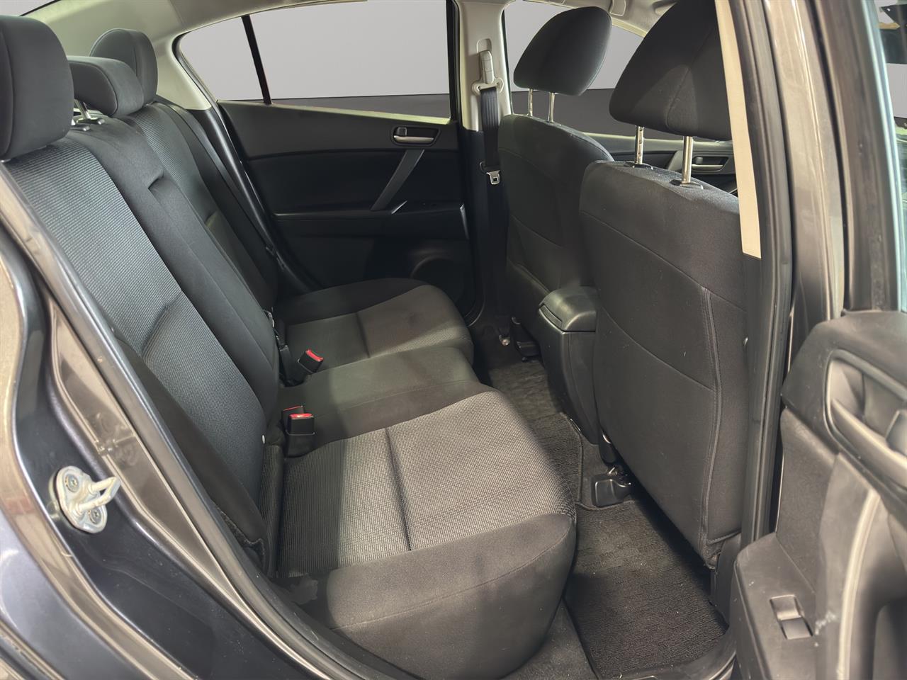 2009 Mazda Axela 3 1.5S Sedan LOW PRICE + CRUISE CONTROL