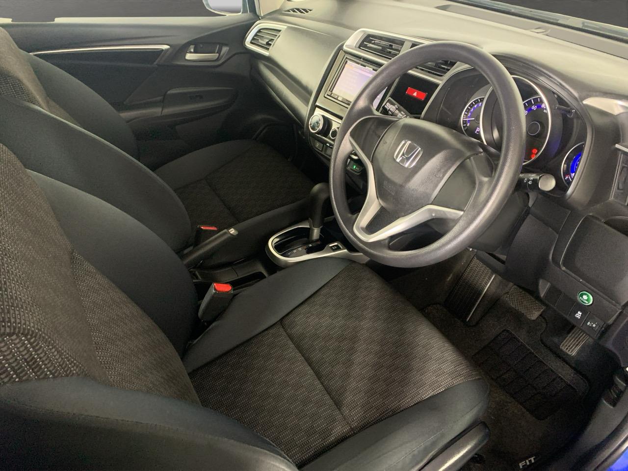 2013 Honda Fit Jazz New Shape Hatchback REVERSING CAMERA + PUSH BUTTON START