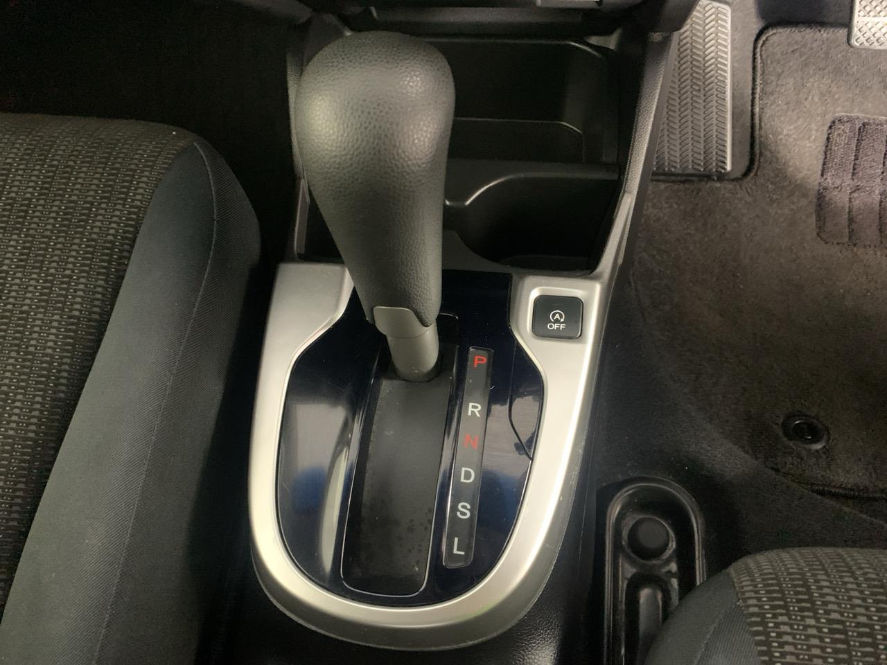 2013 Honda Fit Jazz New Shape Hatchback REVERSING CAMERA + PUSH BUTTON START