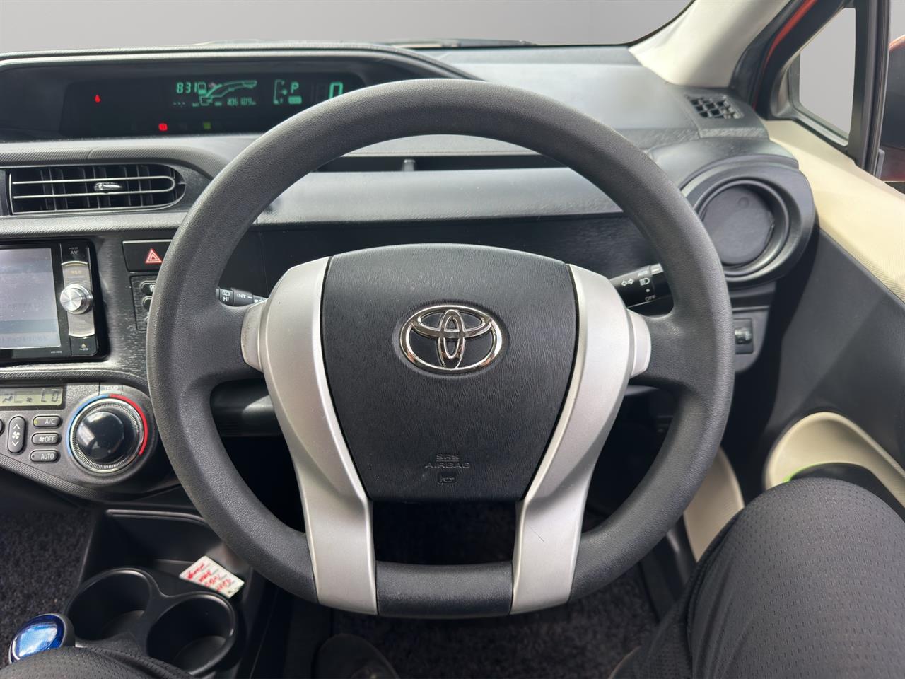 2013 Toyota Aqua S Hatchback SMART KEY + REVERSING CAMERA