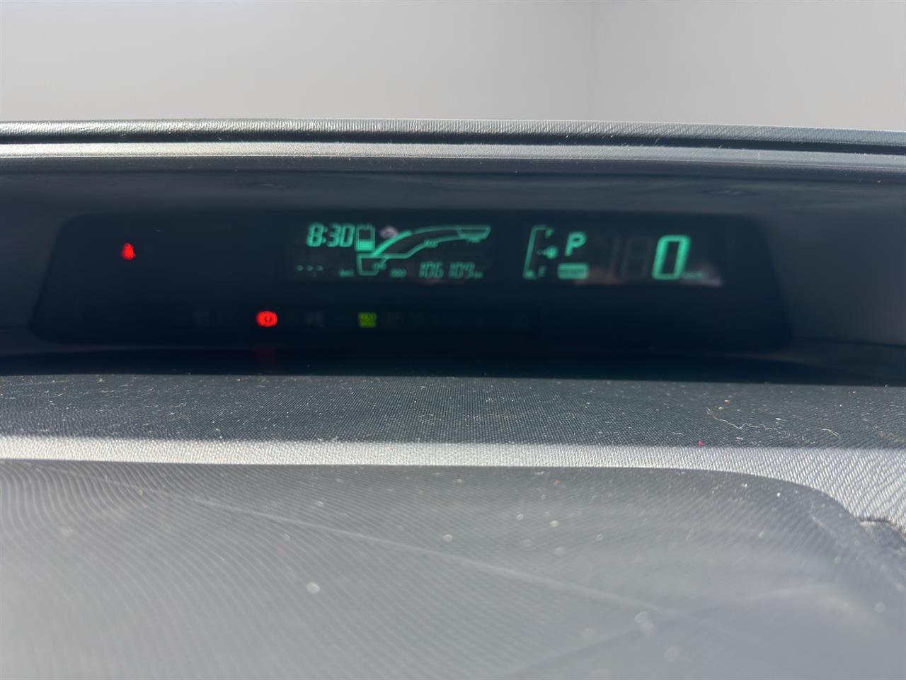 2013 Toyota Aqua S Hatchback SMART KEY + REVERSING CAMERA