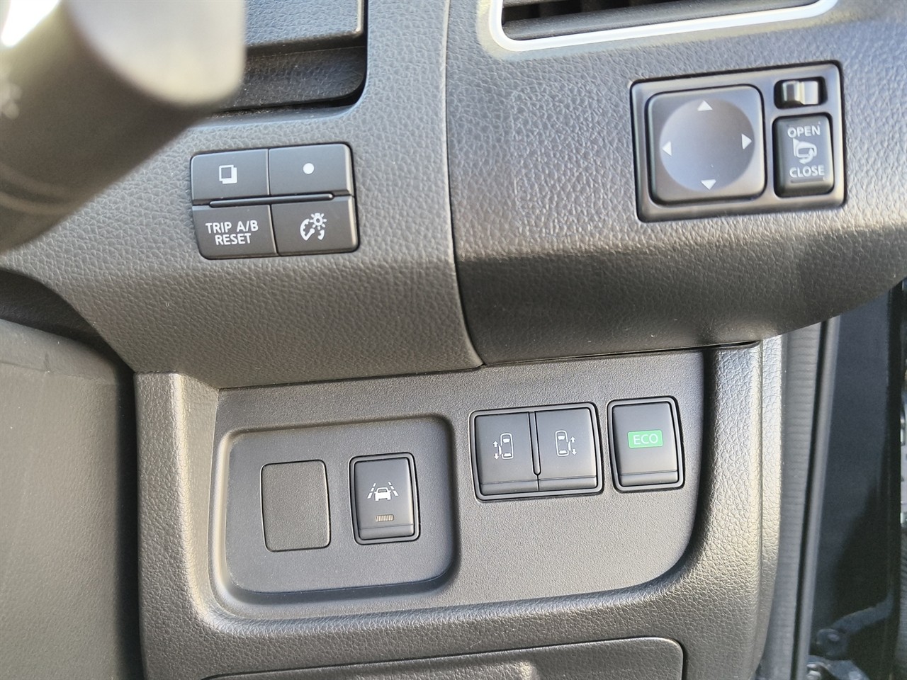 2015 Nissan Serena Hybrid Highway Star People Mover POWER SLIDING DOORS + CRUISE CONTROL