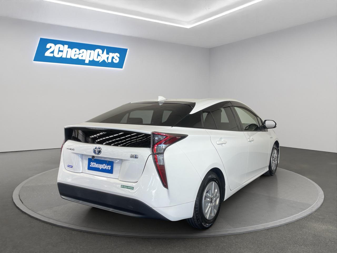 2016 Toyota Prius Hybrid New Shape E Hatchback REVERSING CAMERA + AUTO LIGHTS + PUSH START