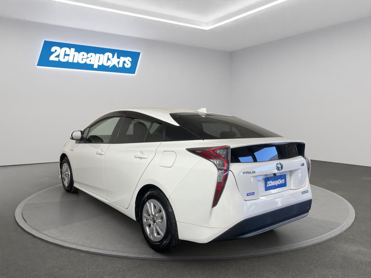 2016 Toyota Prius Hybrid New Shape E Hatchback REVERSING CAMERA + AUTO LIGHTS + PUSH START