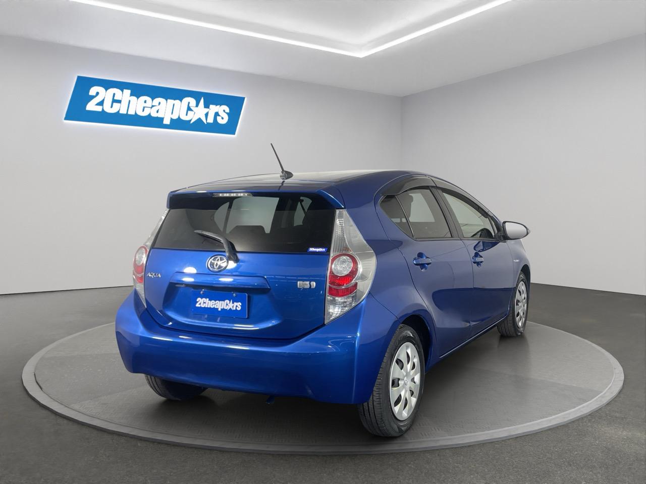 2013 Toyota Aqua S Hatchback LOW KMS + REVERSING CAMERA + AUTO LIGHTS