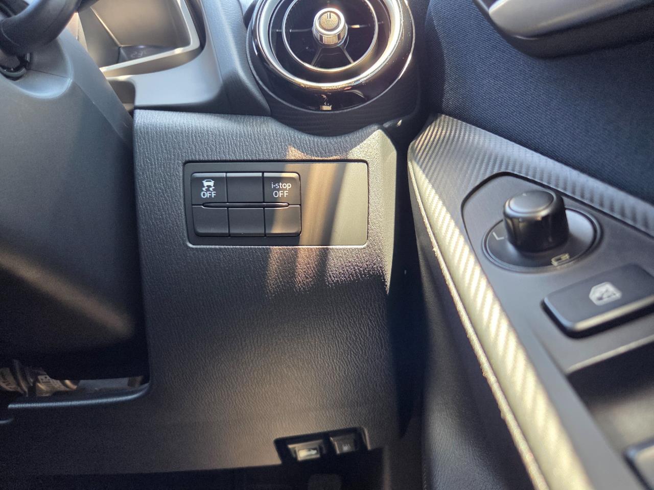 2014 Mazda Demio 2 New Shape Skyactive Hatchback SMART KEY + I-STOP