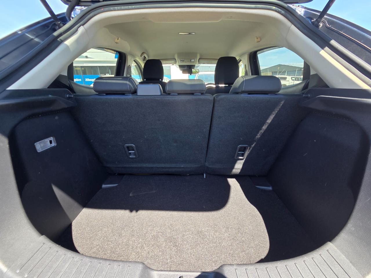 2014 Mazda Demio 2 New Shape Skyactive Hatchback SMART KEY + I-STOP