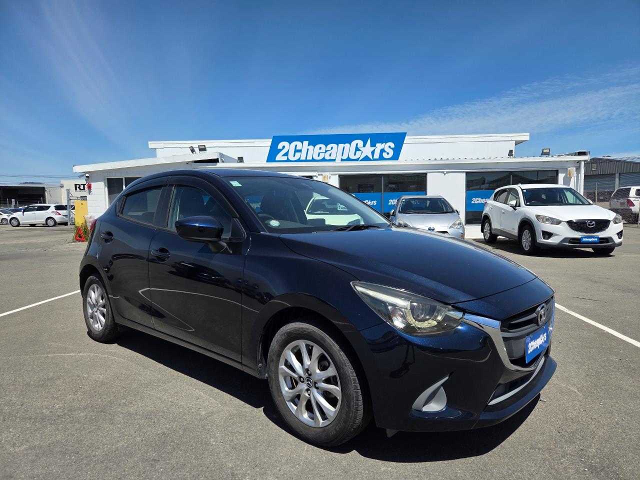 2014 Mazda Demio 2 New Shape Skyactive Hatchback SMART KEY + I-STOP