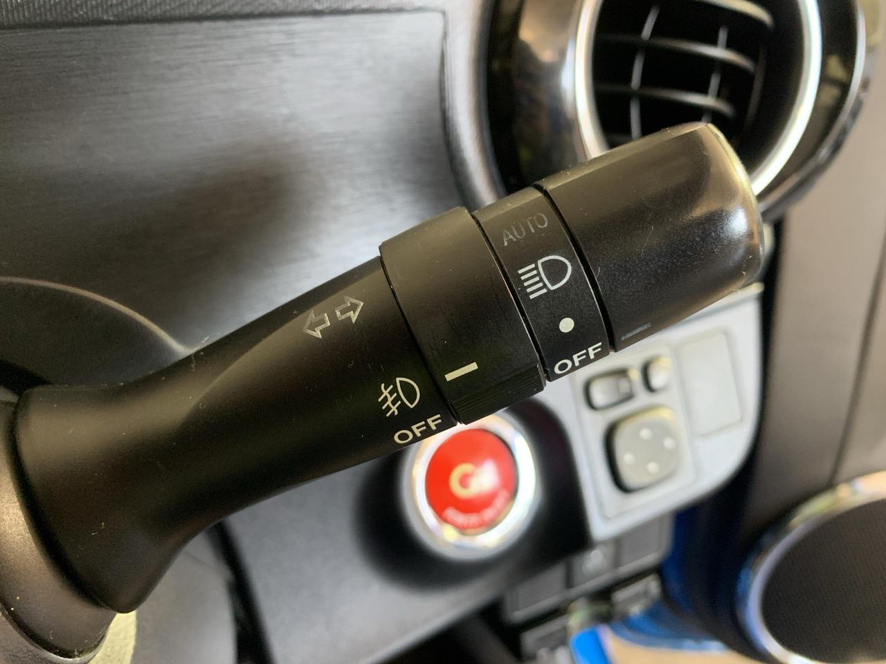 2014 Toyota Aqua G G's Hatchback REVERSING CAMERA + PUSH BUTTON START + AUTO LIGHTS