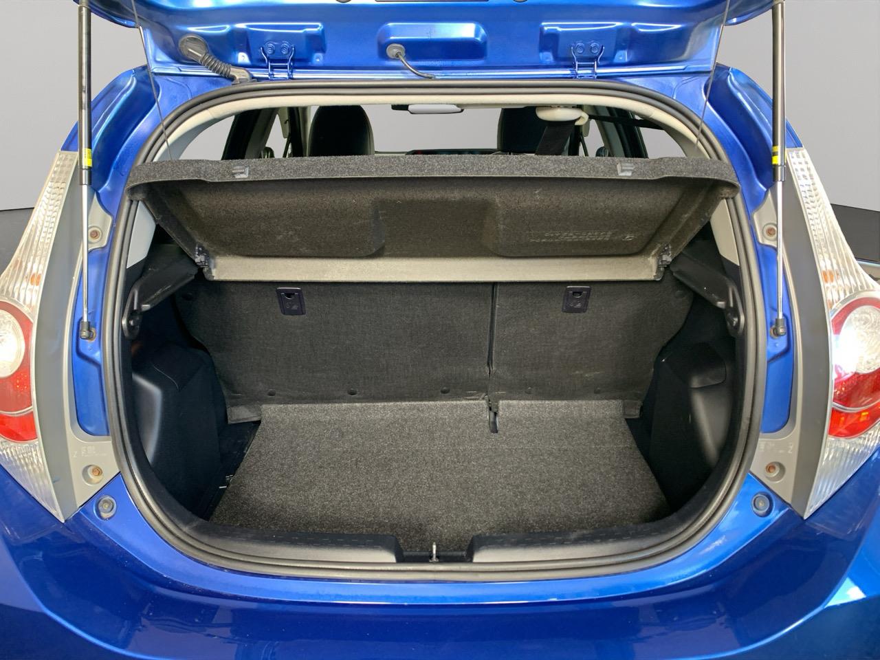 2014 Toyota Aqua G G's Hatchback REVERSING CAMERA + PUSH BUTTON START + AUTO LIGHTS