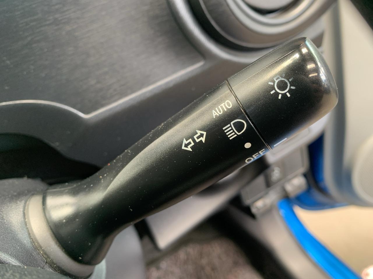 2013 Toyota Aqua S Hatchback PUSH BUTTON START + AUTO LIGHTS