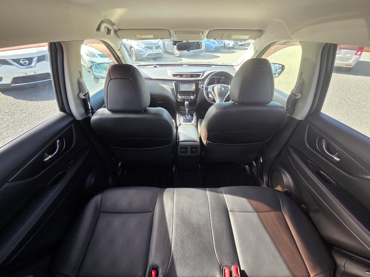 2014 Nissan X-TRAIL 20X EMERGENCY BRAKE 4WD RV/SUV LOW KM + SMART KEY + 4WD