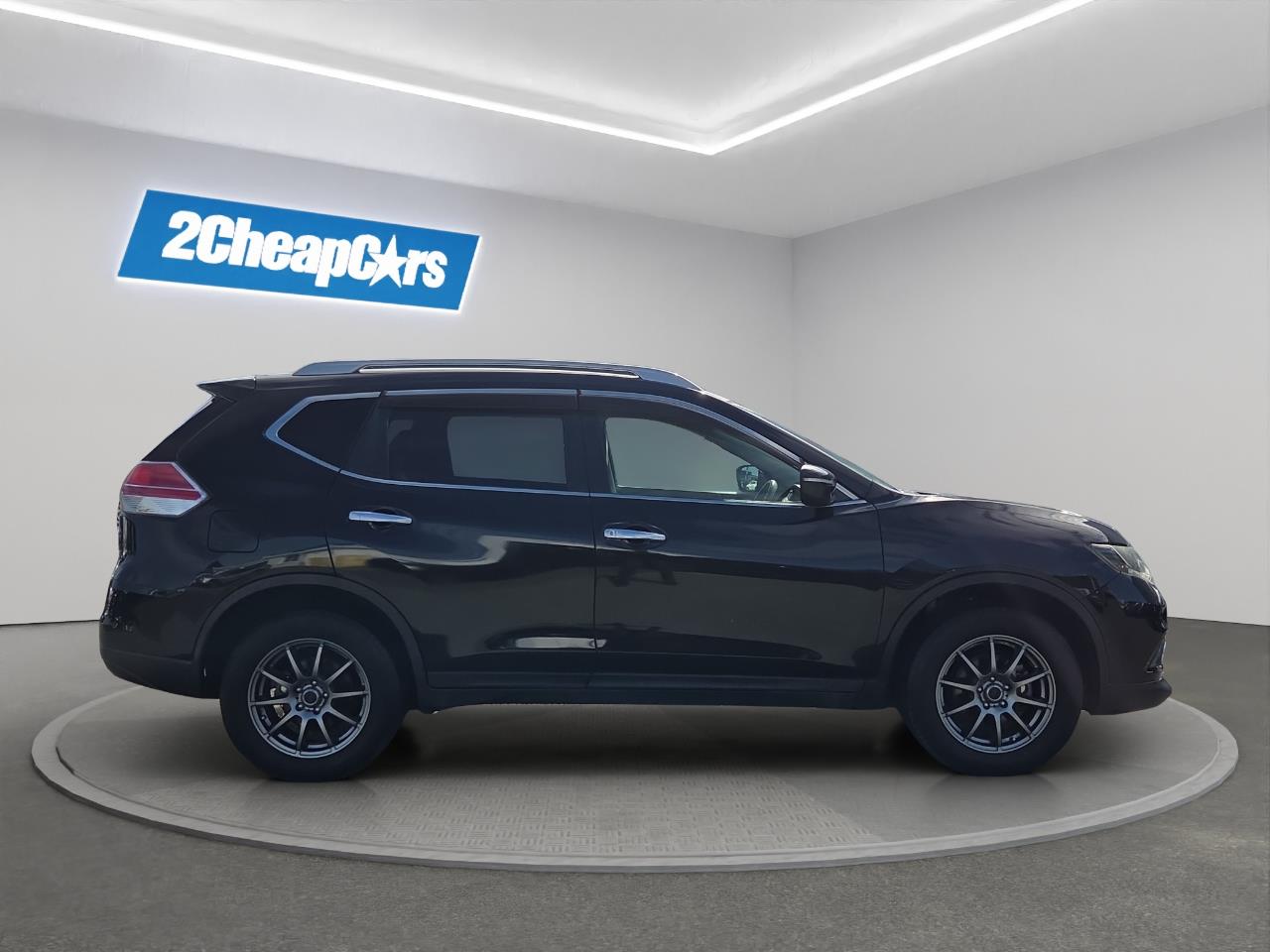 2014 Nissan X-TRAIL 20X EMERGENCY BRAKE 4WD RV/SUV LOW KM + SMART KEY + 4WD