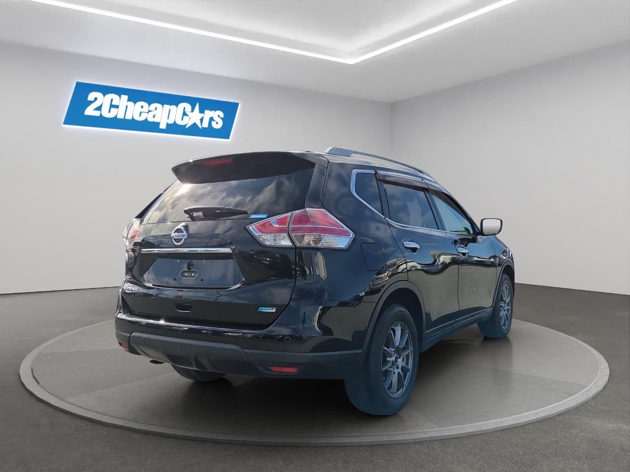 2014 Nissan X-TRAIL 20X EMERGENCY BRAKE 4WD RV/SUV LOW KM + SMART KEY + 4WD