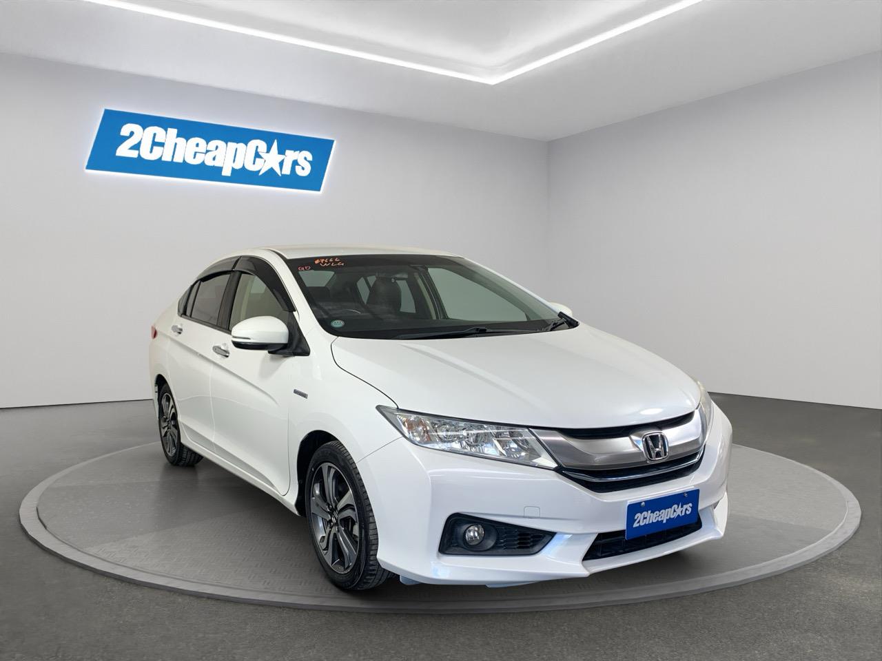 2015 Honda Grace Hybrid Sedan REVESING CAMERA + PUSH SRART + AUTO LIGHTS