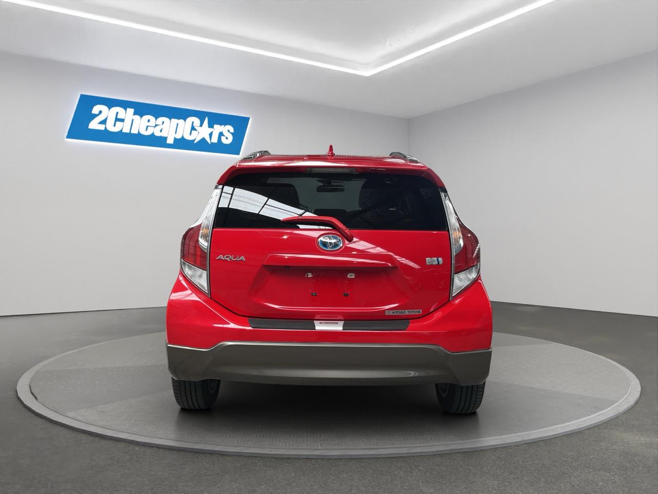 2015 Toyota Aqua X-URBAN Hatchback PUSH BUTTON START + AUTO LIGHTS + REVERSING CAMERA