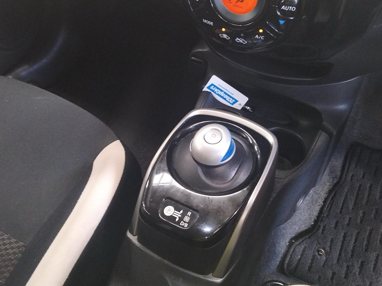 2017 Nissan Note e-power Hatchback LOW KM + PUSH BUTTON START + AUTO LIGHTS