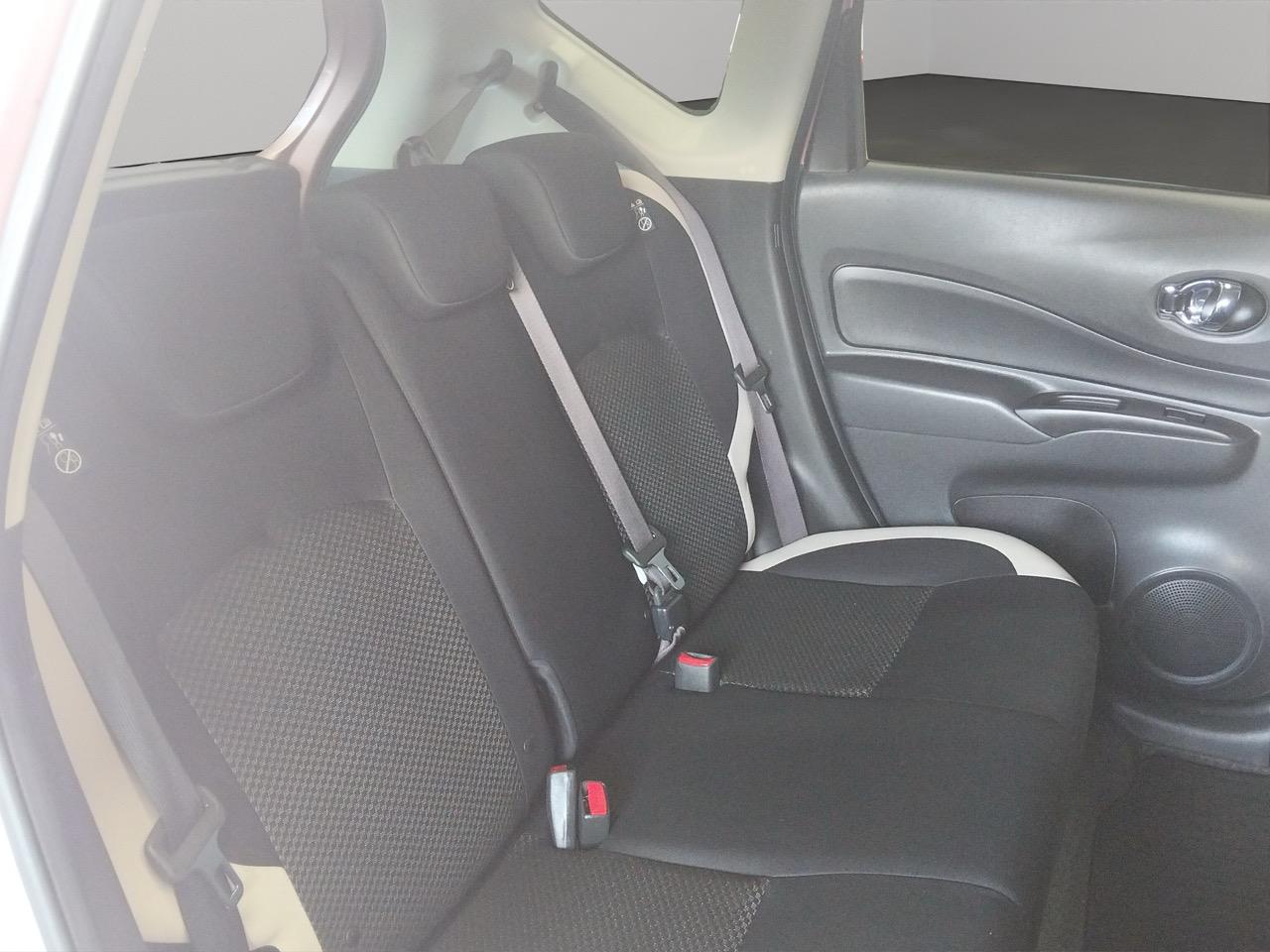 2017 Nissan Note e-power Hatchback LOW KM + PUSH BUTTON START + AUTO LIGHTS